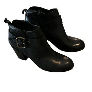 Nine West Gwen Black Leather Ankle Boots - 8.5 NIB